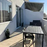 Апартаменты Bright Penthouse With Large Terrace Pieta