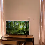 Апартаменты Bright Penthouse With Large Terrace