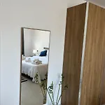 Апартаменты Bright Penthouse With Large Terrace *