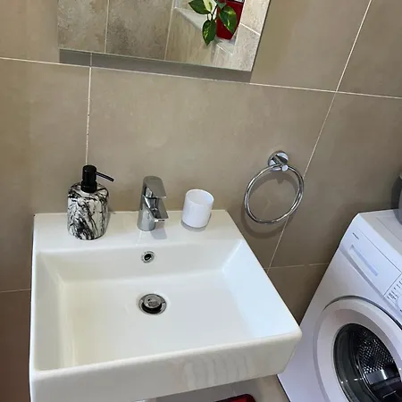 Bright Penthouse With Large Terrace Apartman *