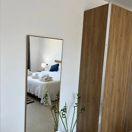 Apartman Bright Penthouse With Large Terrace *