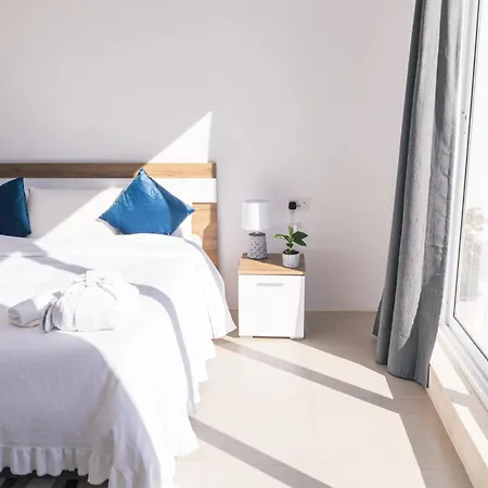 Bright Penthouse With Large Terrace Pieta