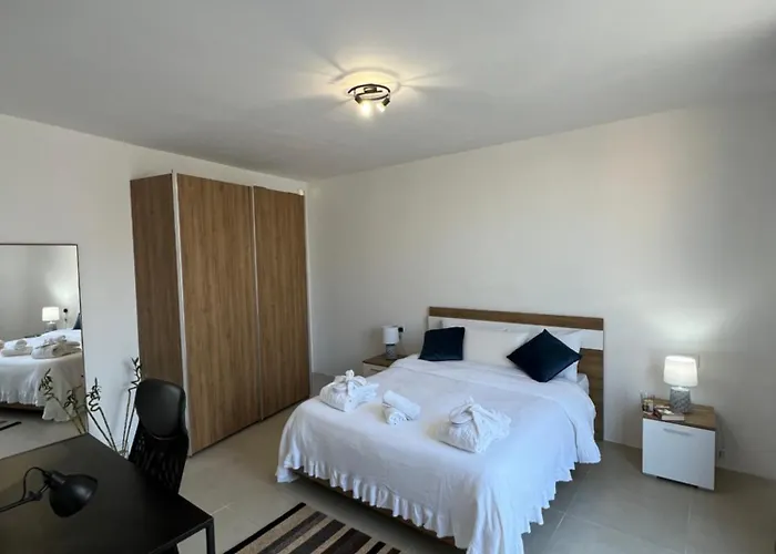 Bright Penthouse With Large Terrace Apartament *