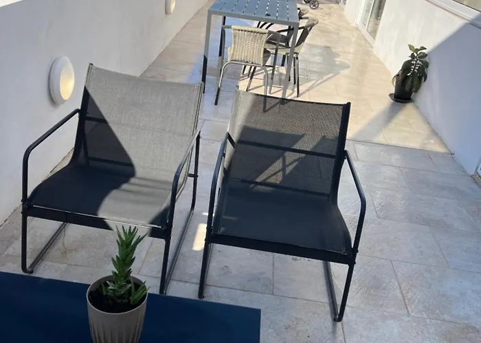 Bright Penthouse With Large Terrace Apartament